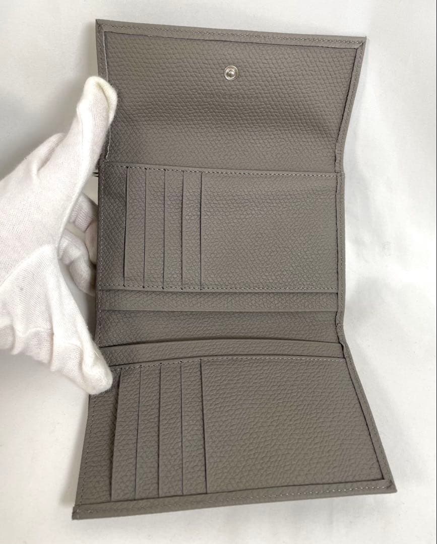 未使用 Longchamp ロンシャン 三つ折り財布 ロゾ 箱付き レザー