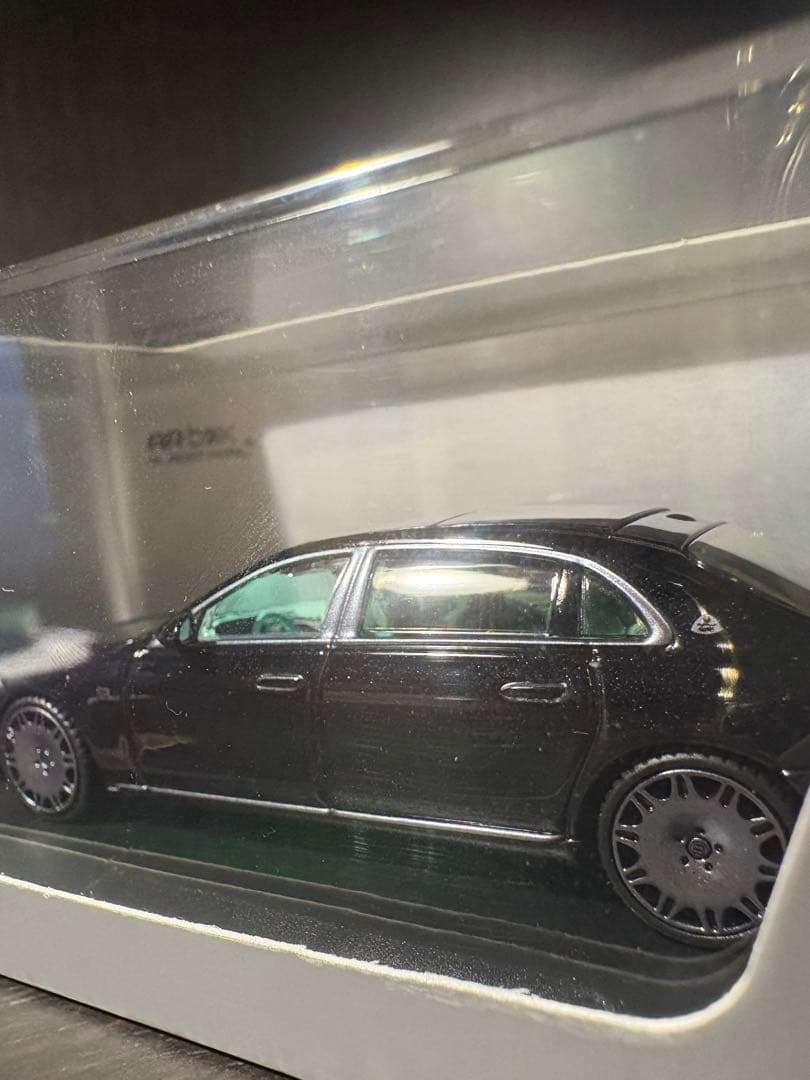 ミニカー Brabus S850 Maybach