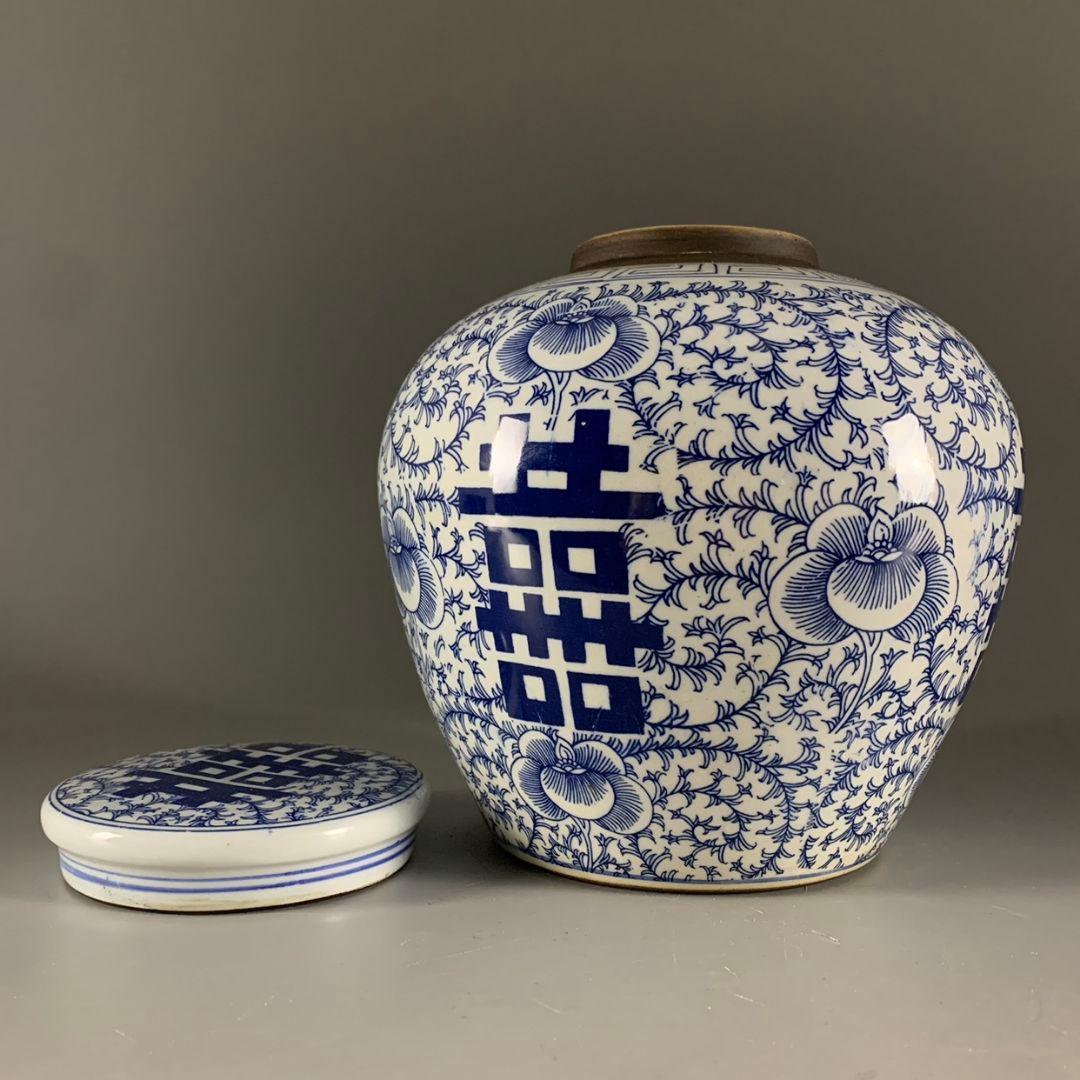 青花喜字缶 景徳鎮 陶磁器 装飾品 現代工芸品 美術品 置物
