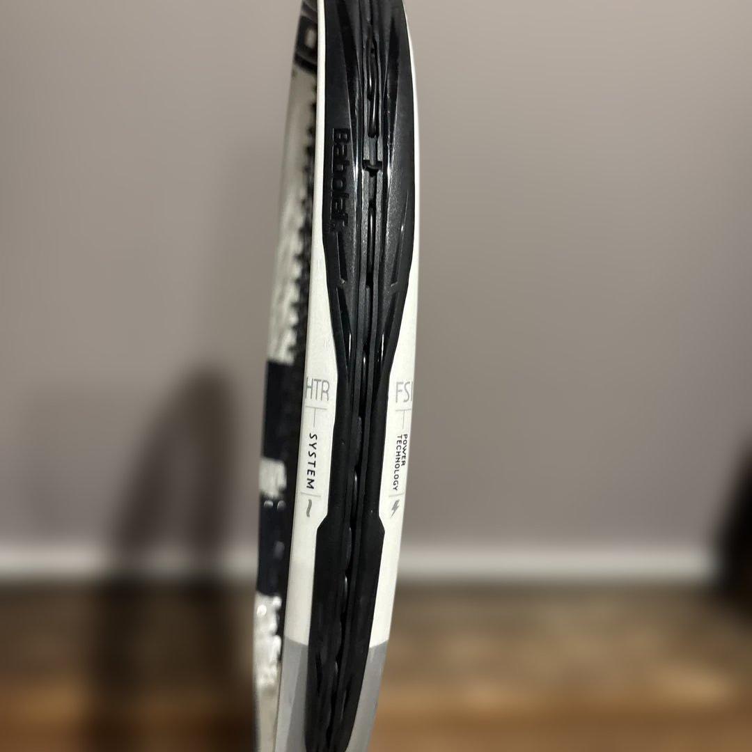 美品　Pure Drive Wimbledon 2024 G1 テニスラケット