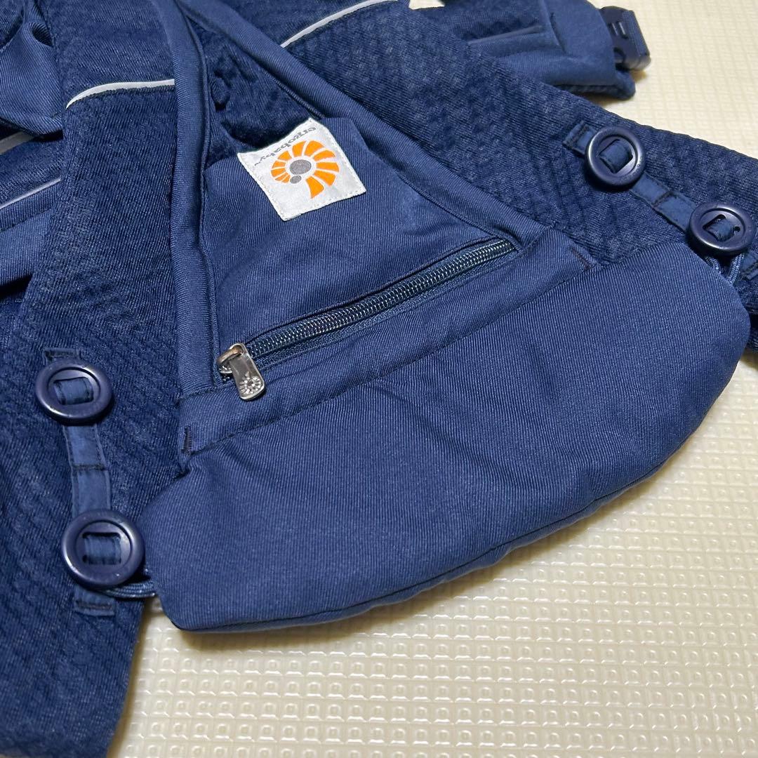 【美品】エルゴベビー オムニ ブリーズ ポーチ付 ミッドナイトブルー
