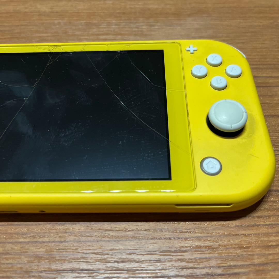 Nintendo Switch Lite イエロー 画面ひび割れあり