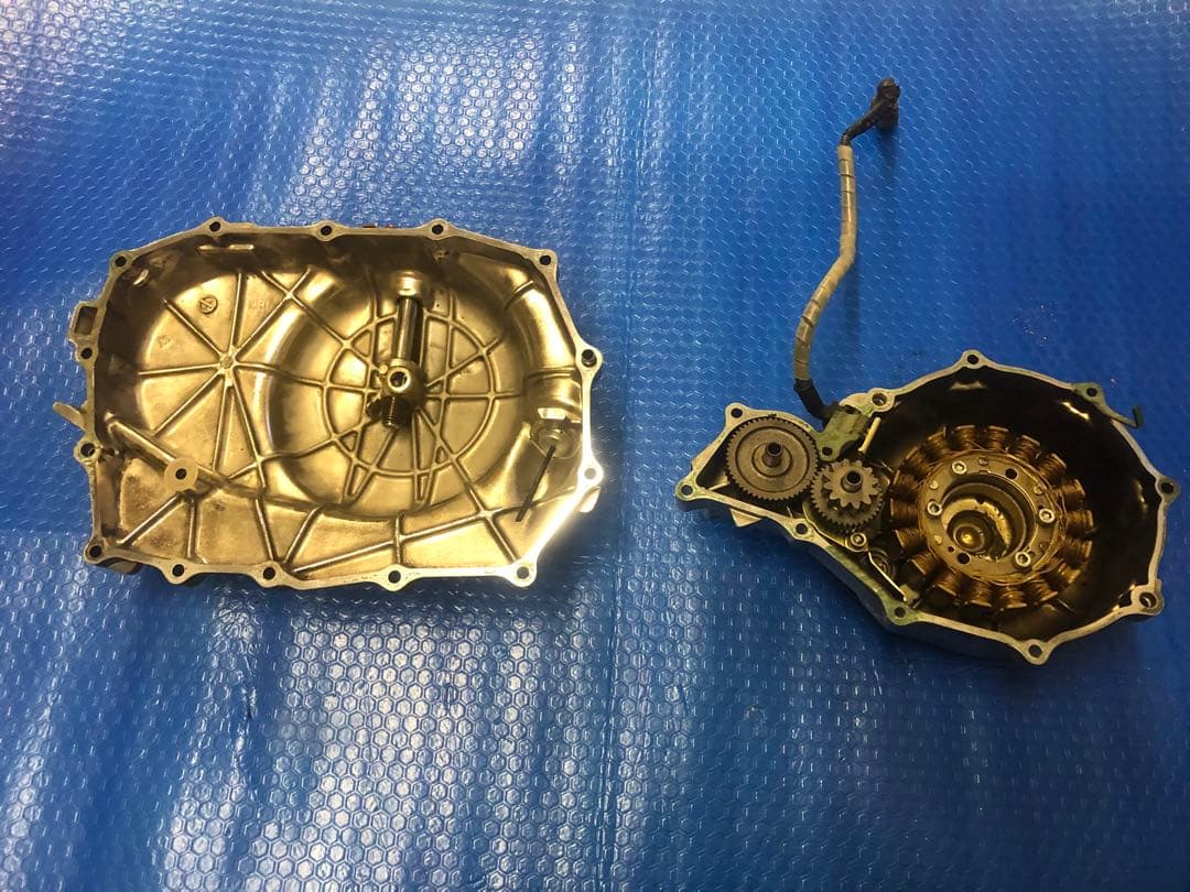ホンダ スティード400 NC26 純正 エンジンカバー左右 ジェネレータ付き