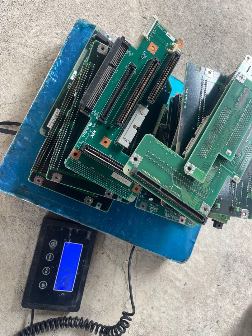 PCメモリーやライザーボード(金メッキなし)