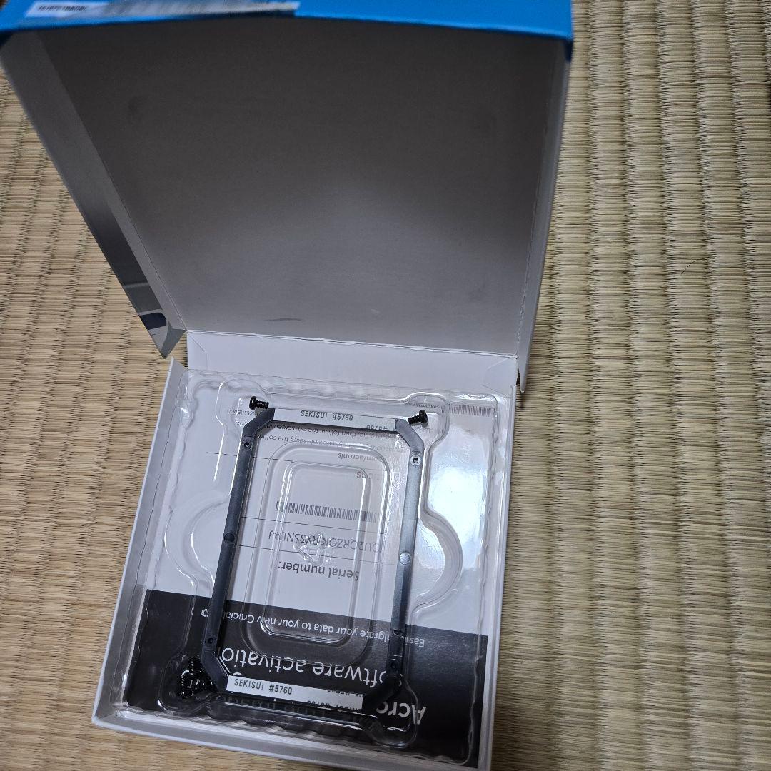 完動品　箱付　crucal BX 200 2.5-inch SSD 480GB