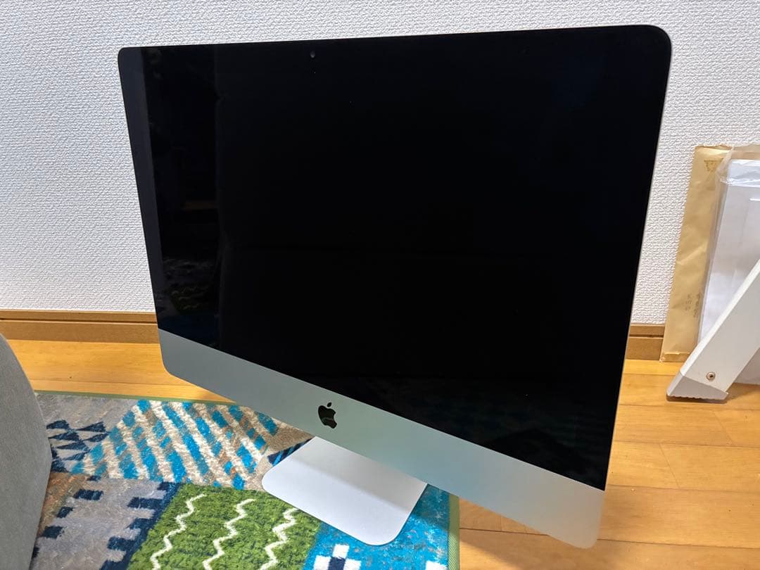 【4K】iMac 21.5インチ 2017 ※マウス・キーボードなし