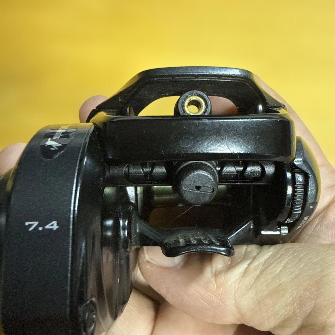 shimano US CURADO 200HG　バリアルハンドル付き
