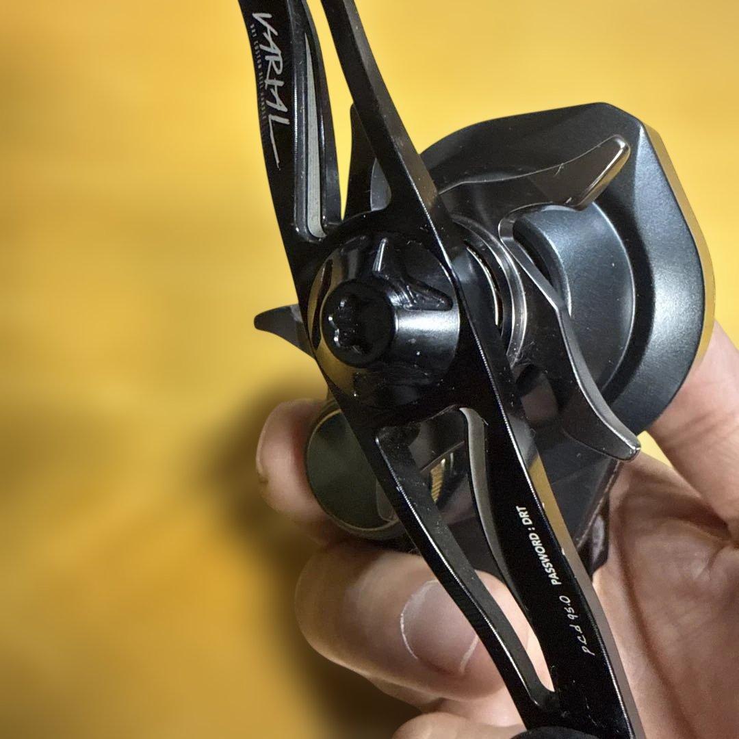shimano US CURADO 200HG　バリアルハンドル付き