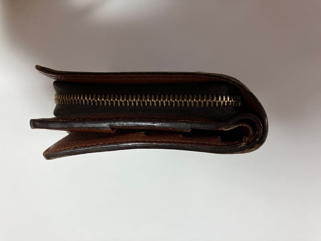 LOUISVUITTON ルイヴィトン モノグラム 二つ折り財布