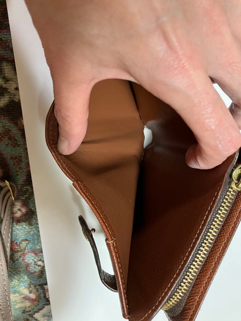 LOUISVUITTON ルイヴィトン モノグラム 二つ折り財布