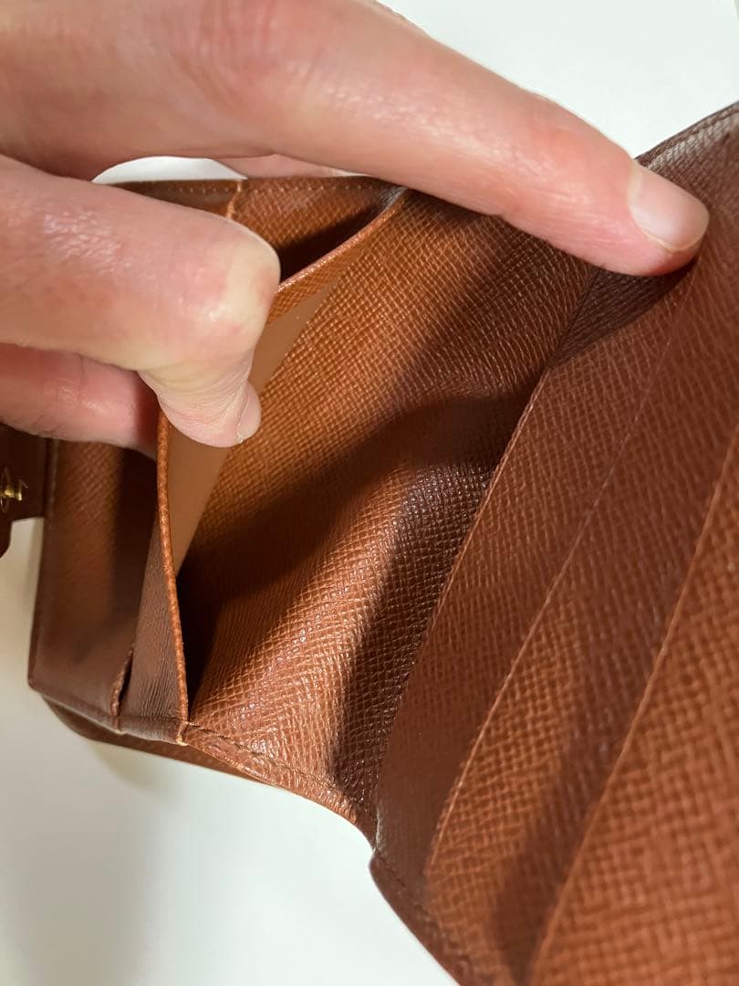 LOUISVUITTON ルイヴィトン モノグラム 二つ折り財布