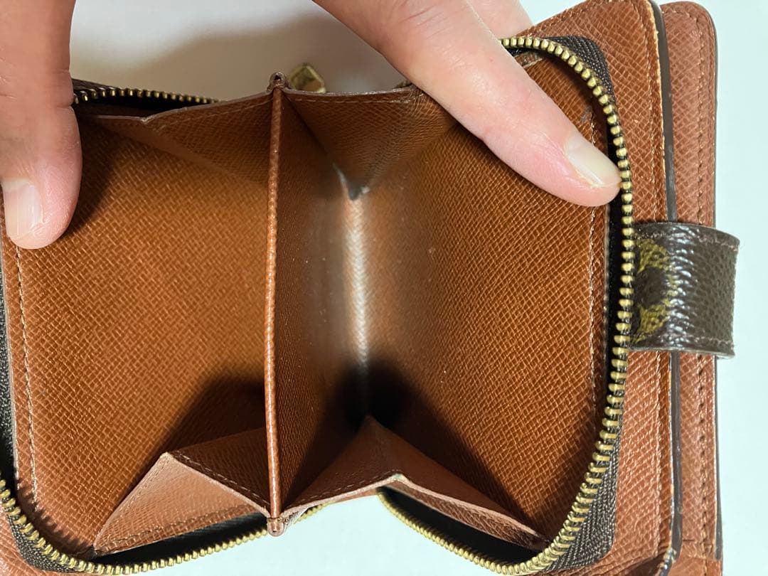 LOUISVUITTON ルイヴィトン モノグラム 二つ折り財布