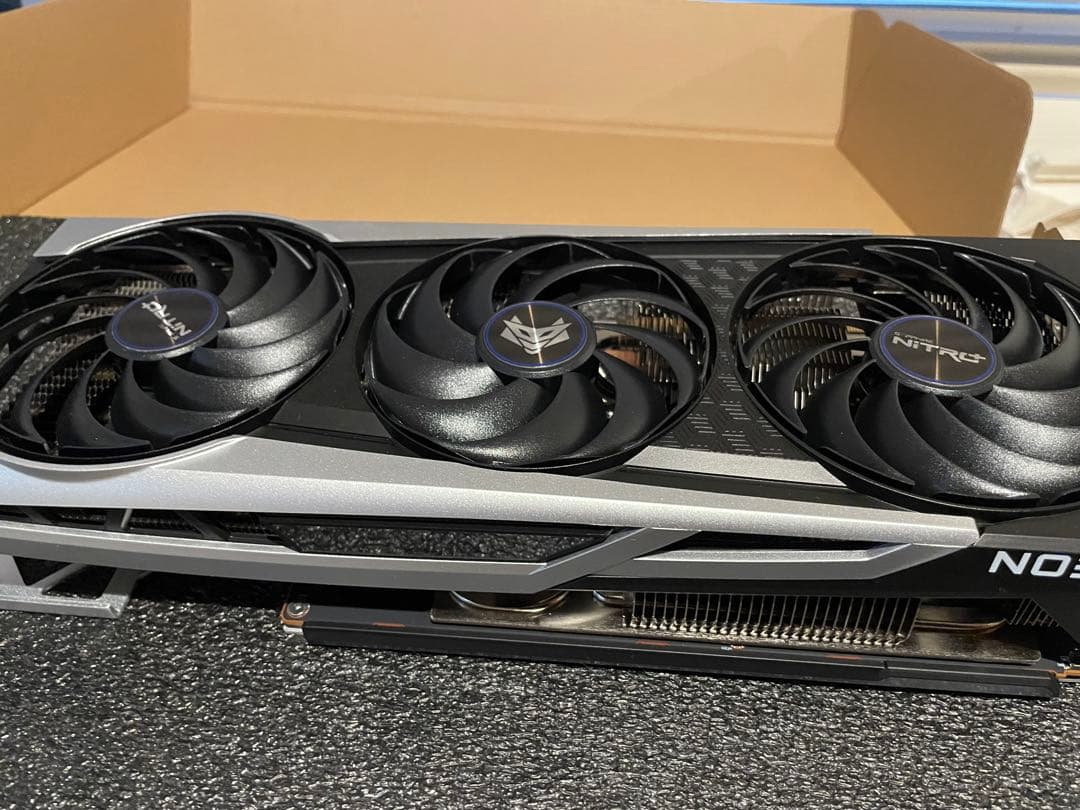グラフィックボード・グラボ・ビデオカード Sapphire nitro+ Radeon RX 6800 XT 16GB