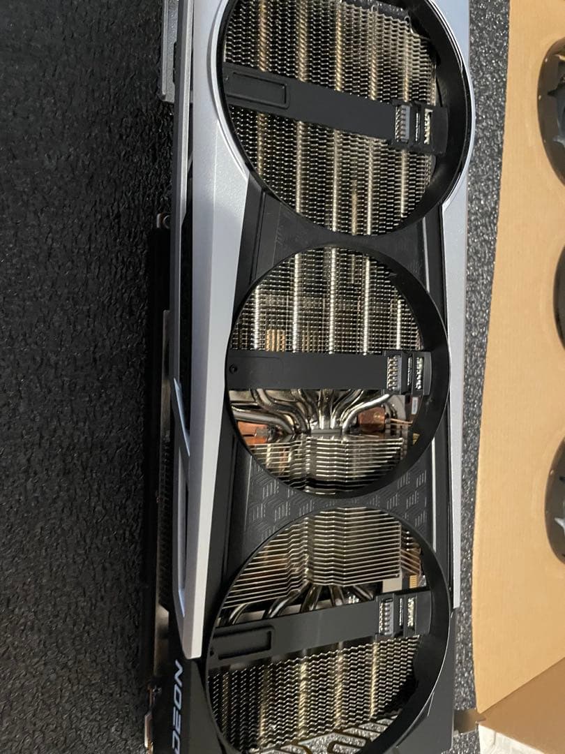 グラフィックボード・グラボ・ビデオカード Sapphire nitro+ Radeon RX 6800 XT 16GB