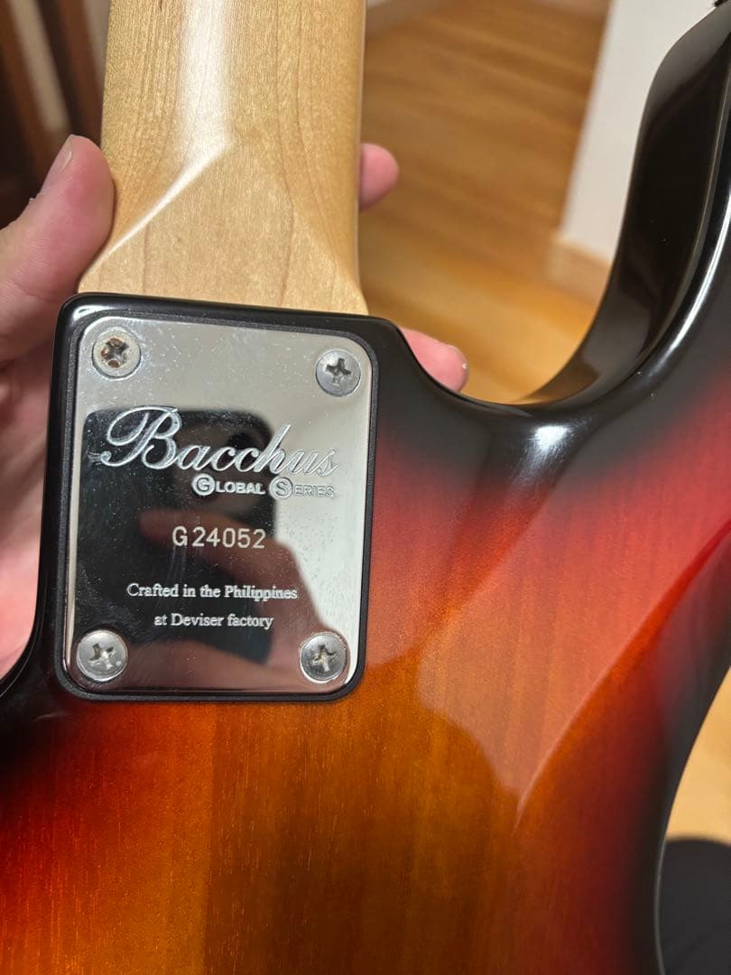 bacchus WL-434 3TS バッカス サンバースト エレキベース