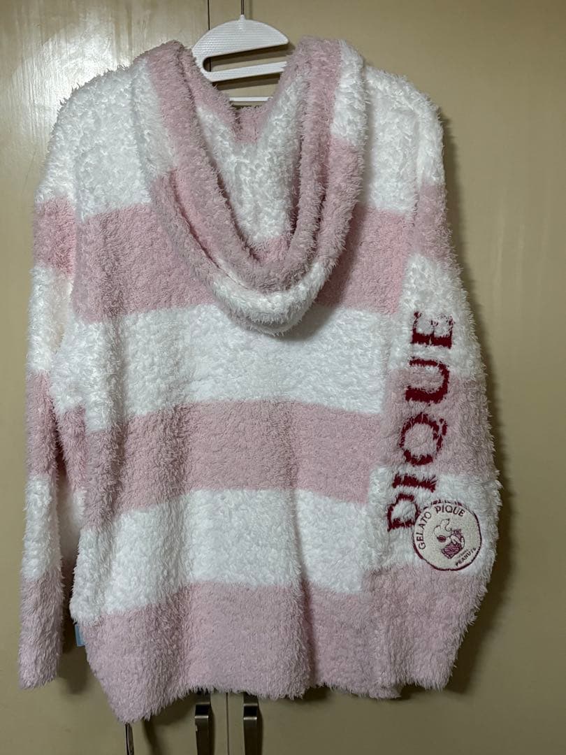 【新品★タグ付き】gelato pique スヌーピー ルーシー　 パーカー
