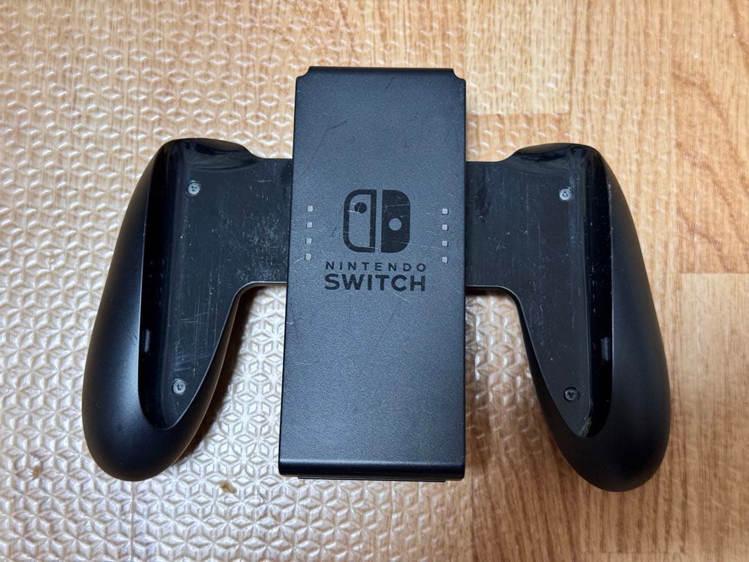 Nintendo Switch あつまれどうぶつの森ver + プロコン・ケース