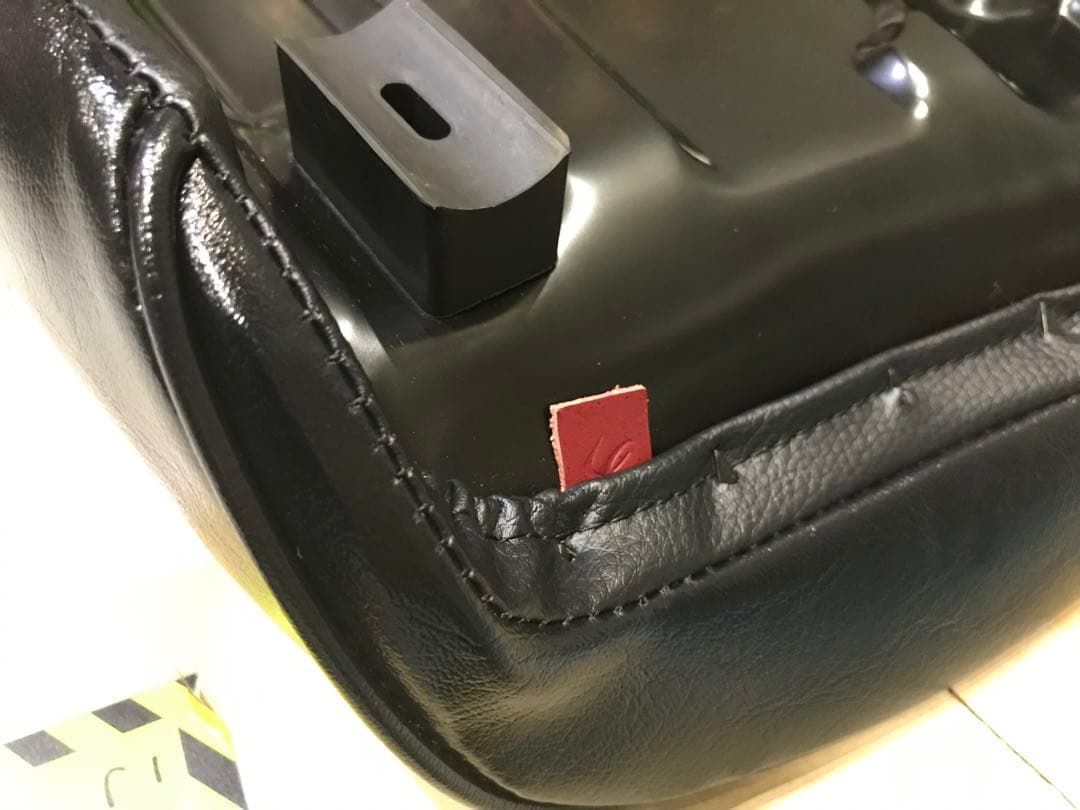フォーカス　パムス　PAMS 鞍シート　　Z1 Z2 KZ