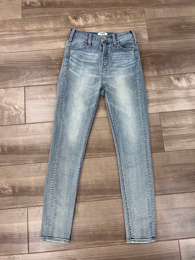 まなみ GYDA ハイウエストワンウォッシュスキニーパンツ XS