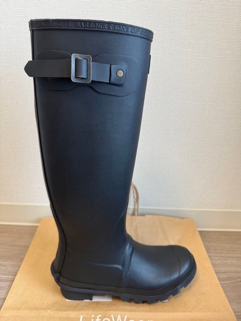 Barbour ブラック長靴 バックル付き UK4