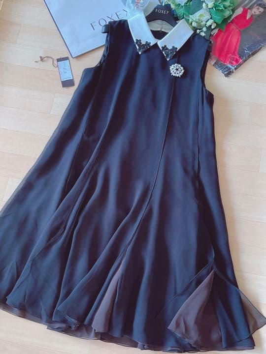 新品同様！FOXEYドレス フリージアワンピース　40 Rene フォクシー