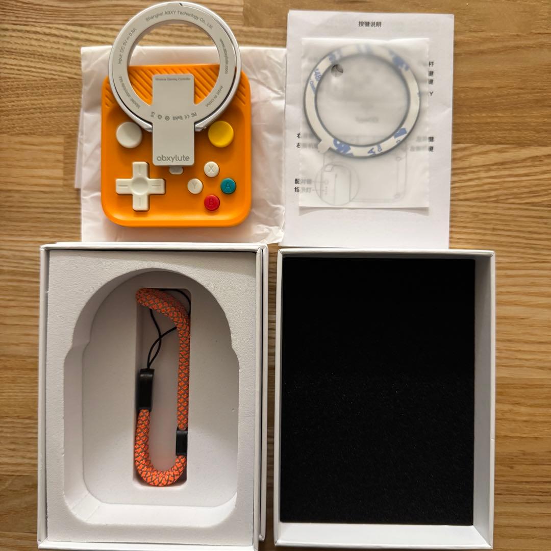 abxylute M4 ゲームコントローラー　橙色