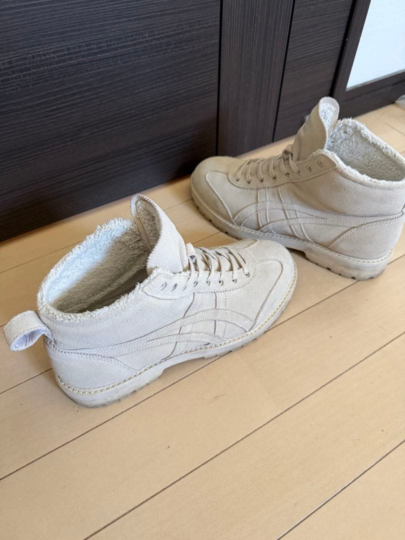 Onitsuka Tiger ベージュ スエード ハイカットブーツ