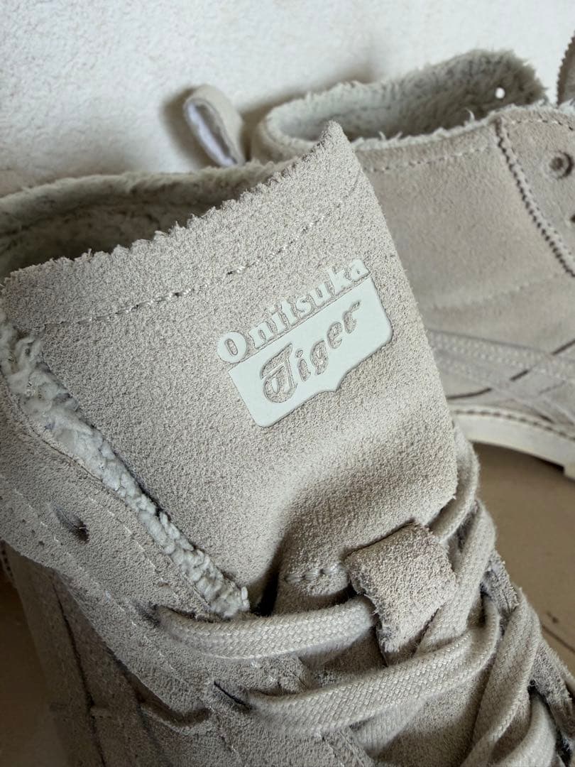 Onitsuka Tiger ベージュ スエード ハイカットブーツ