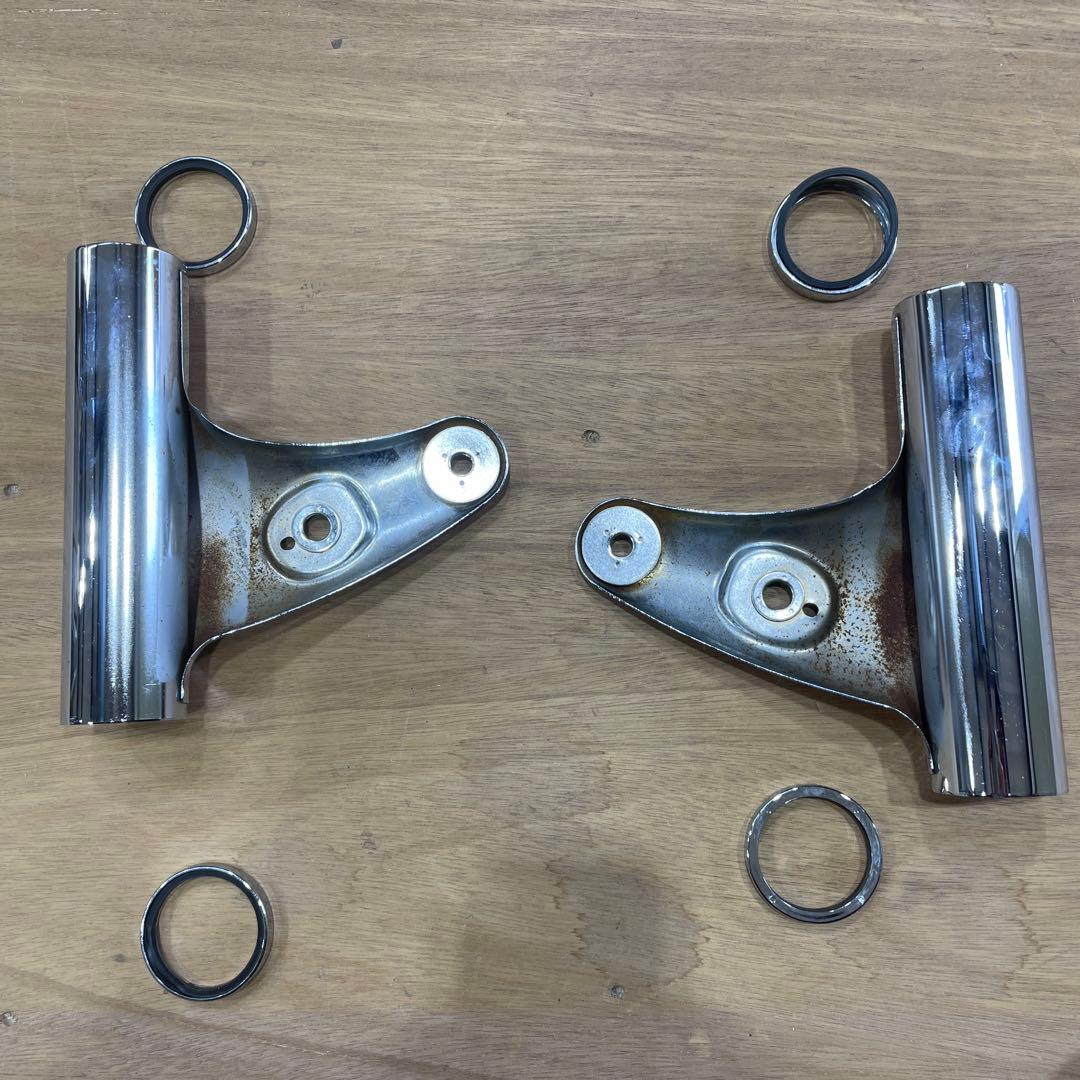 カワサキW650 純正フロントライトステー