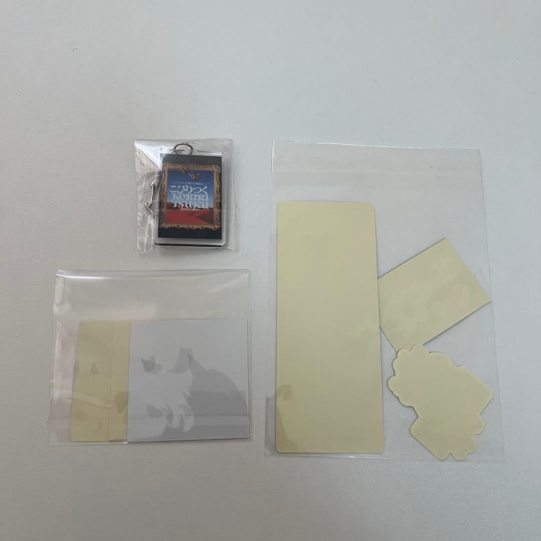 ドンデコルテ　単独　こびりつく　ステッカーA・B 2種　アクキー　新品未開封