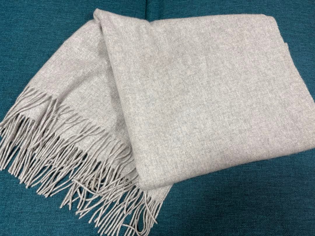 mj さん専用 Cashmire カシミヤグレーショール 元値24,000円