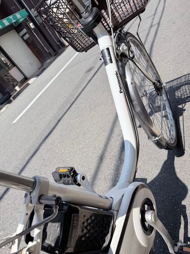 大阪府　Panasonic 電動アシスト自転車 ホワイト　26インチ