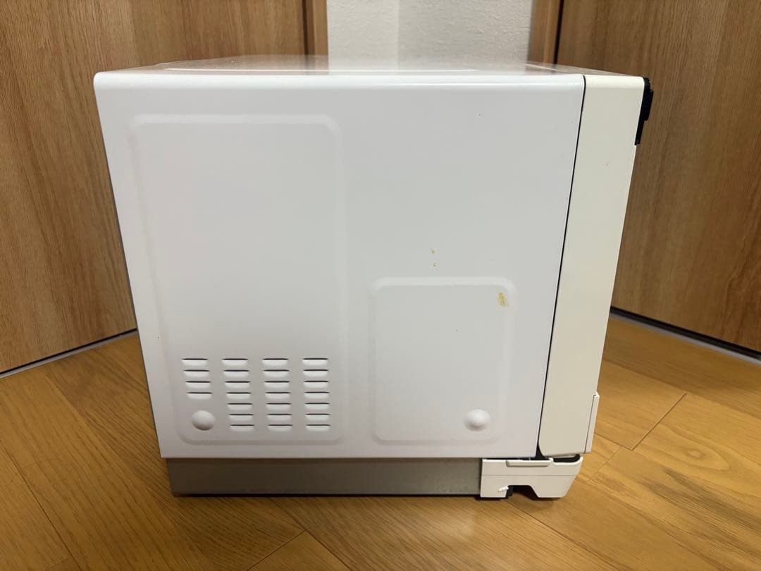 訳あり 2018年製 東芝 石窯ドーム 庫内容量 26L ER-SD70