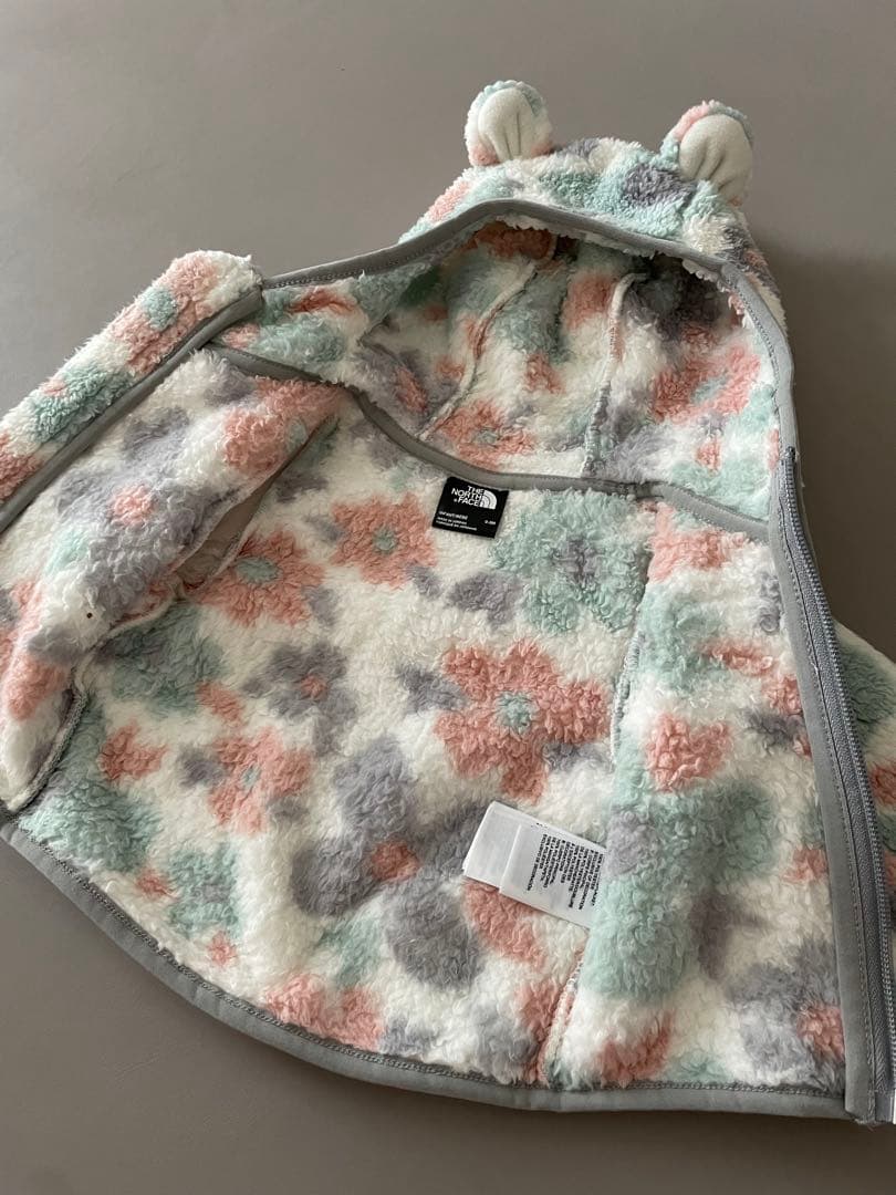 【新品、未使用】The North Face フリースベアーフーディー　0-3M