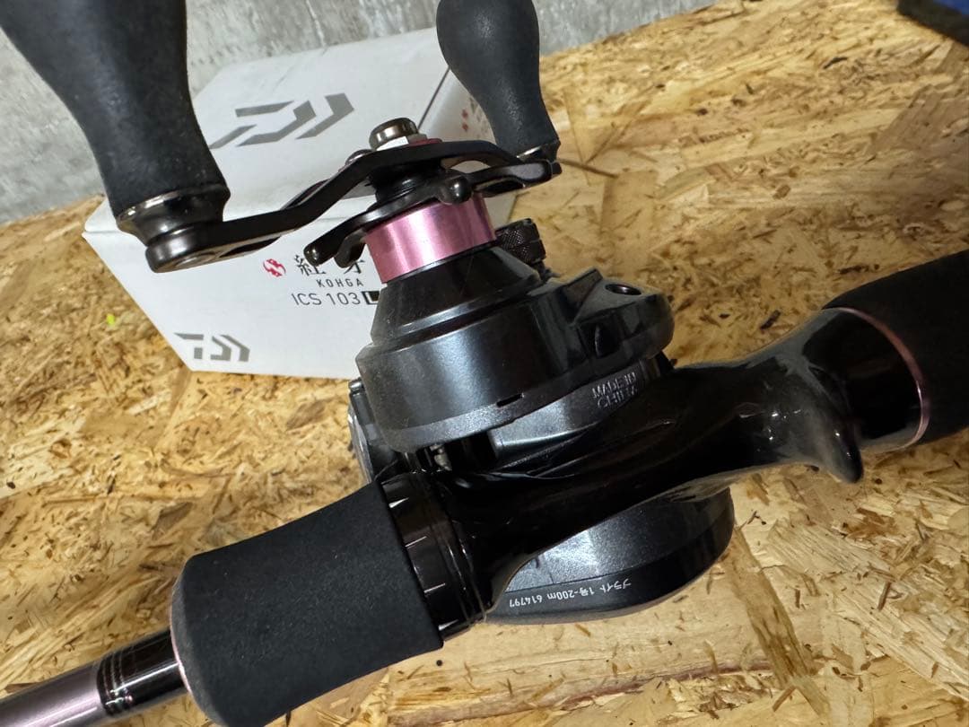 Daiwa ICS 103H ベイトリール