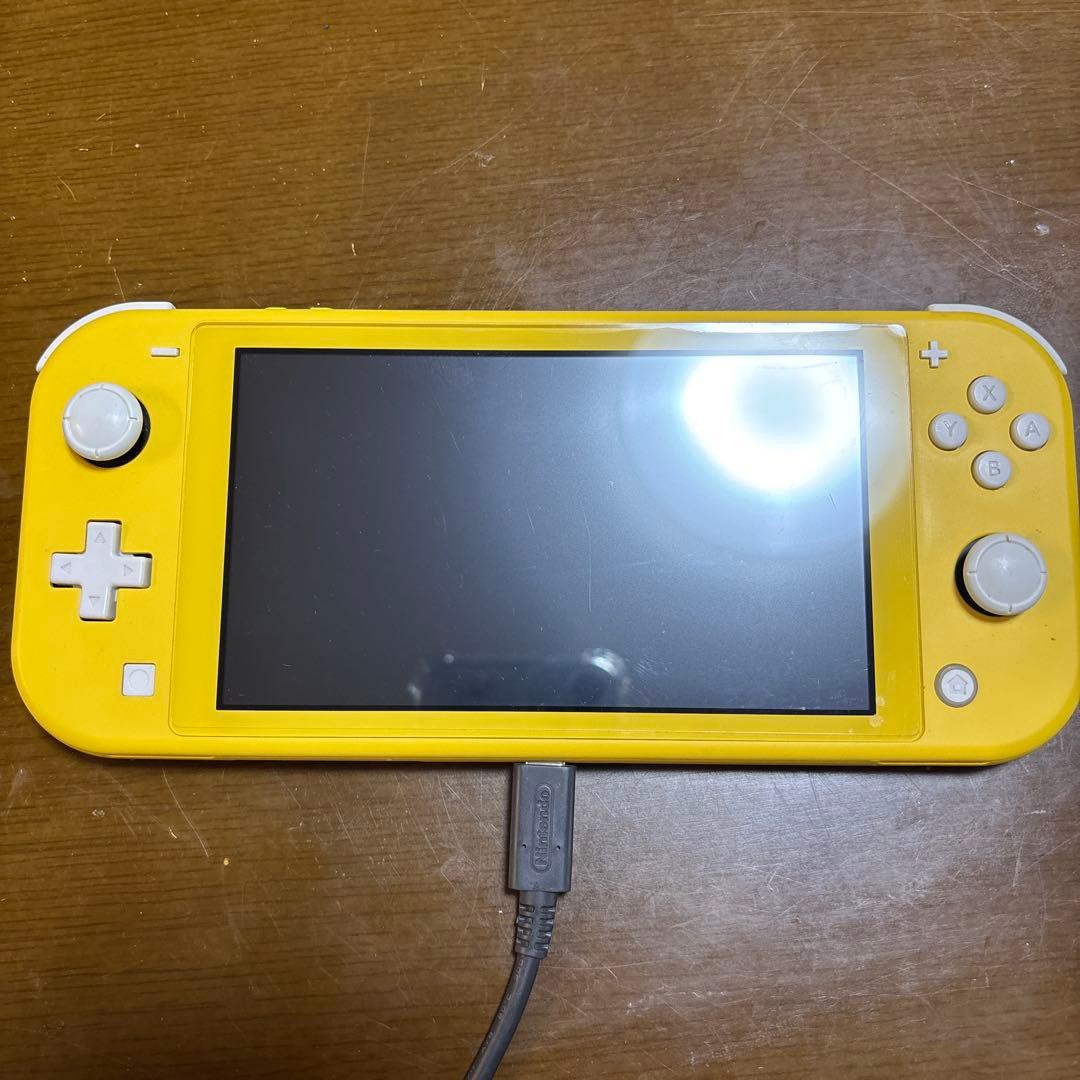 Nintendo switch Lite イエロー　本体