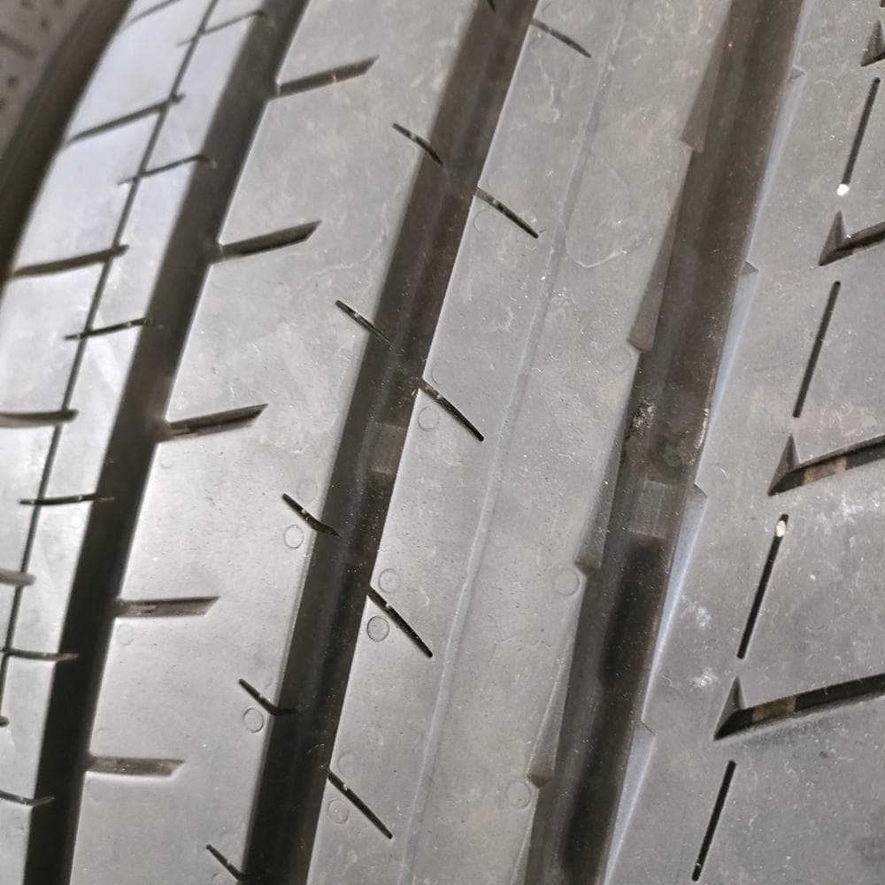 タイヤ・ホイール YOKOHAMA 225/45R18 BluEarth AE51 YA2567