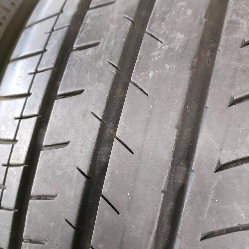 タイヤ・ホイール YOKOHAMA 225/45R18 BluEarth AE51 YA2567