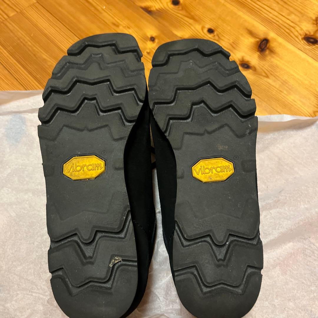 最安値　Clarks　ワラビーGTX　25センチ　UK7