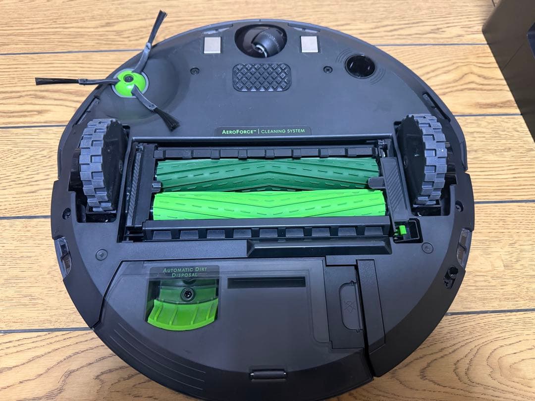 美品 iRobot Roomba ルンバ j7+ クリーンステーション付属