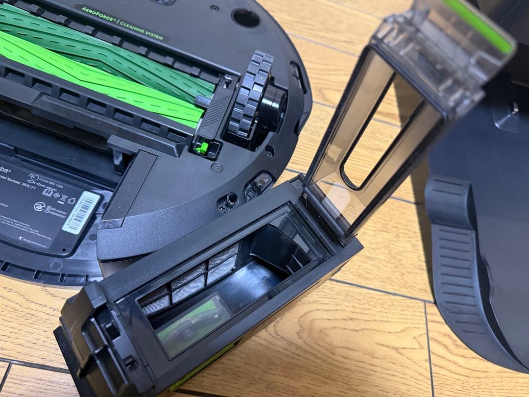 美品 iRobot Roomba ルンバ j7+ クリーンステーション付属