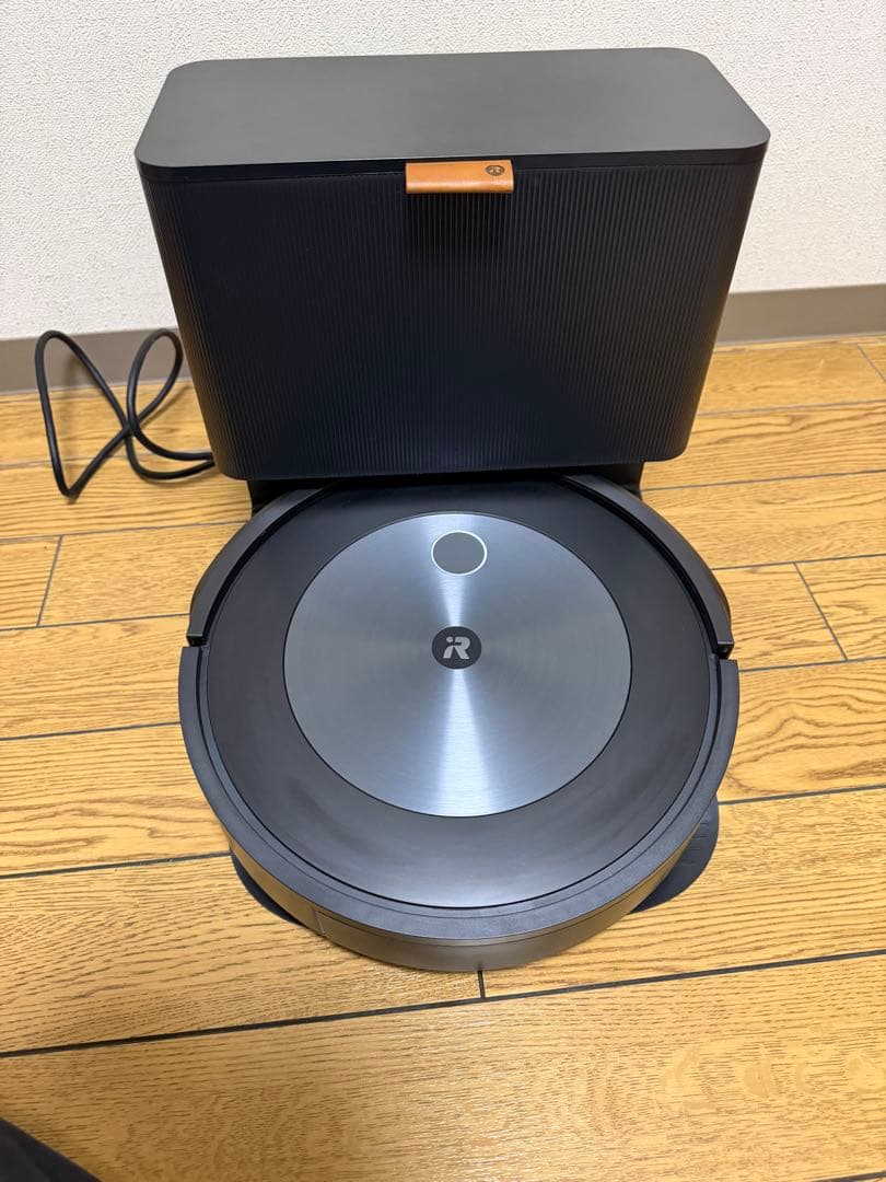 美品 iRobot Roomba ルンバ j7+ クリーンステーション付属
