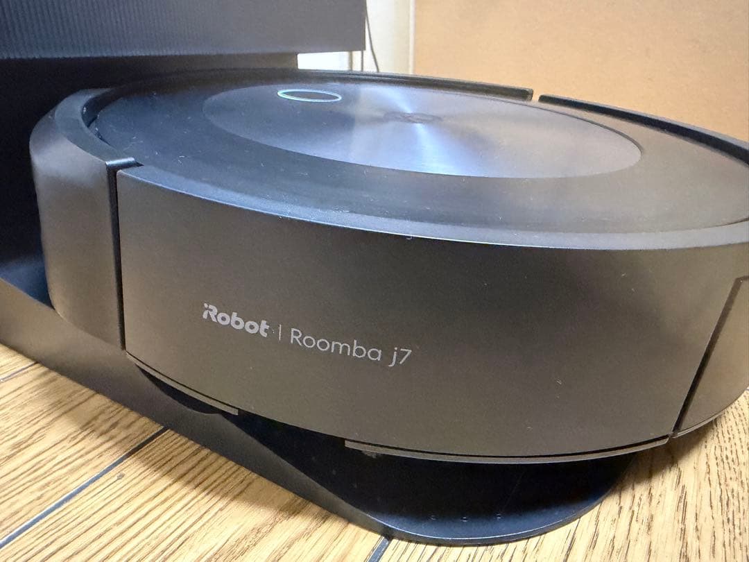 美品 iRobot Roomba ルンバ j7+ クリーンステーション付属