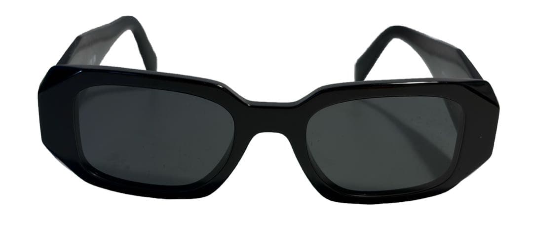 PRADA ブラック サングラス アシンメトリック