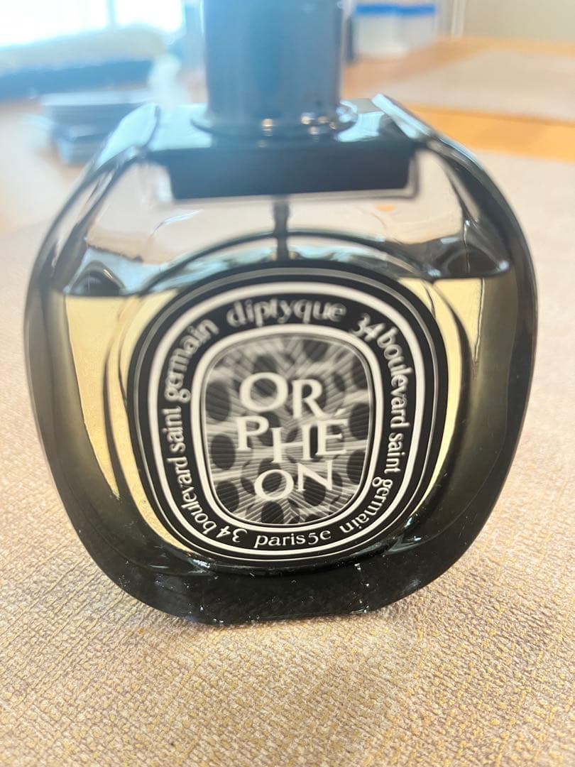 （みひに）diptyque ORPHEON 香水