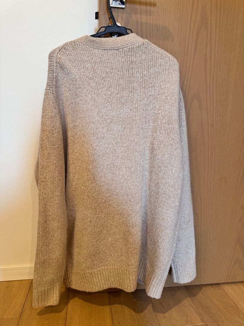 Acne Studios ベージュ カーディガン 長袖
