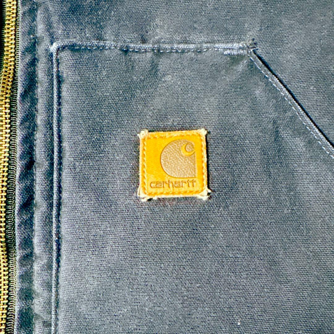 00s USA製 Carhartt 中綿ベスト 企業ロゴ刺繍 ネイビー M L