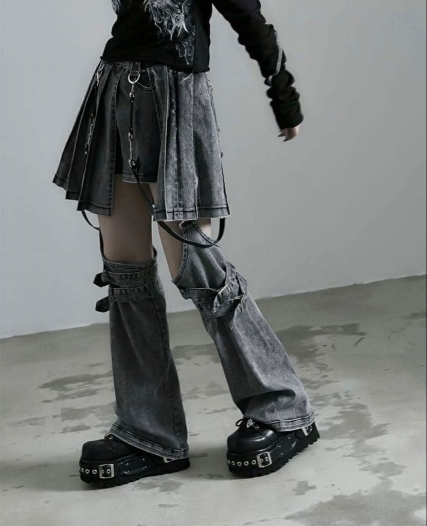 REFLEM【レフレム】レッグカバー付きレイヤードデニムショートパンツ
