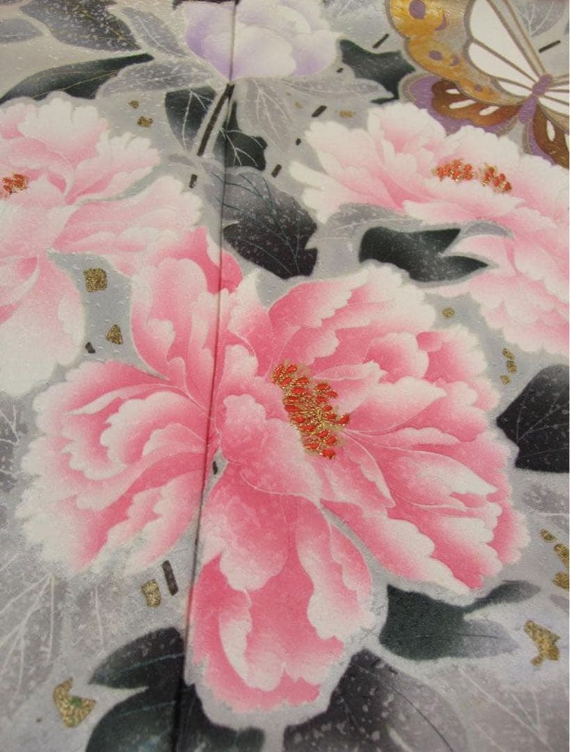 牡丹花蝶文　暈し染め　刺繍　金彩　振袖フルセット ピンク 桃色