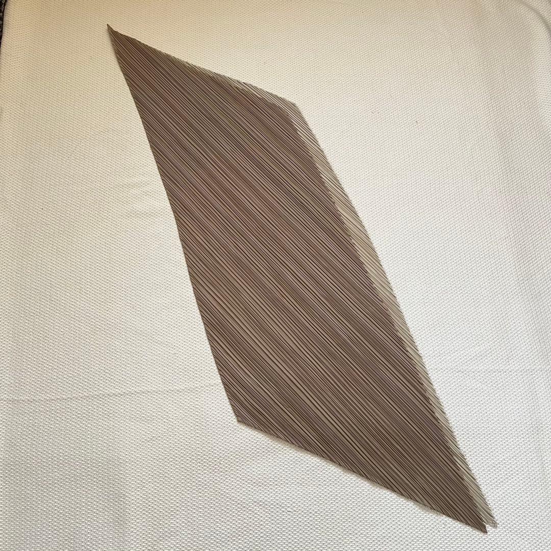 ISSEY MIYAKE /イッセイミヤケ ストール　ベージュ